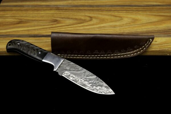 Damascus Hunting Knife with Ram Horn Handle and Nice Filework